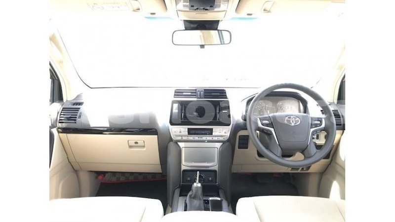 Big with watermark toyota prado a ana import dubai 4334