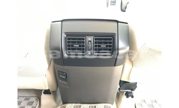 Buy Import Toyota Prado White Car in Import - Dubai in A'ana Buy Import Toyota Prado White Car in Import - Dubai in A'ana