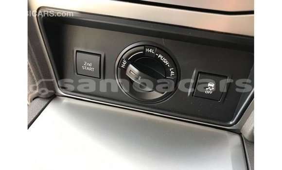 Buy Import Toyota Prado White Car in Import - Dubai in A'ana Buy Import Toyota Prado White Car in Import - Dubai in A'ana