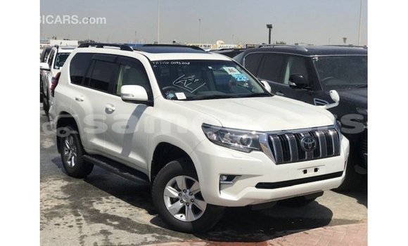 Buy Import Toyota Prado White Car in Import - Dubai in A'ana Buy Import Toyota Prado White Car in Import - Dubai in A'ana
