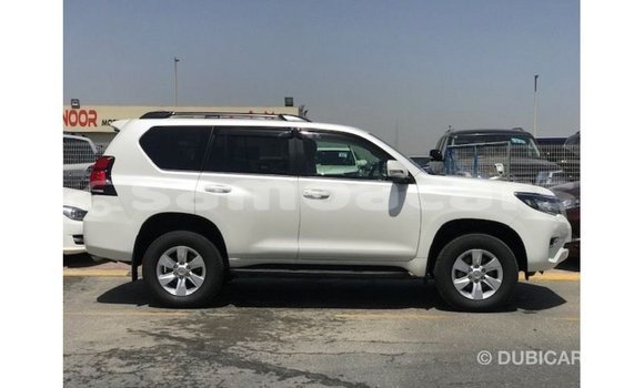 Buy Import Toyota Prado White Car in Import - Dubai in A'ana Buy Import Toyota Prado White Car in Import - Dubai in A'ana