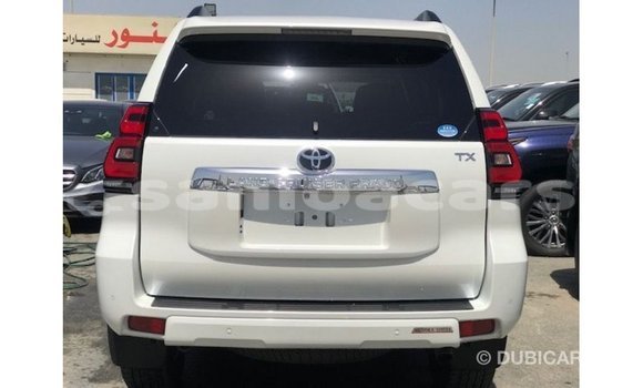 Buy Import Toyota Prado White Car in Import - Dubai in A'ana Buy Import Toyota Prado White Car in Import - Dubai in A'ana