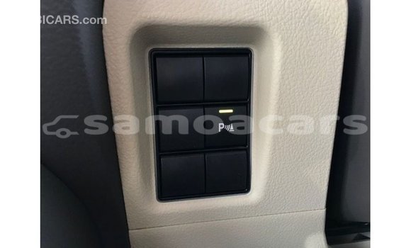Buy Import Toyota Prado White Car in Import - Dubai in A'ana Buy Import Toyota Prado White Car in Import - Dubai in A'ana