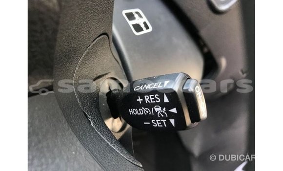 Buy Import Toyota Prado White Car in Import - Dubai in A'ana Buy Import Toyota Prado White Car in Import - Dubai in A'ana