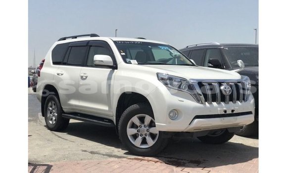 Buy Import Toyota Prado White Car in Import - Dubai in A'ana Buy Import Toyota Prado White Car in Import - Dubai in A'ana