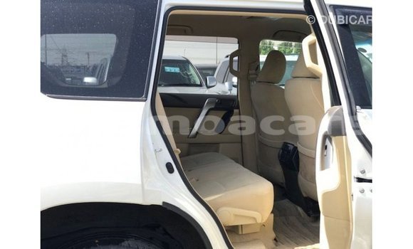 Buy Import Toyota Prado White Car in Import - Dubai in A'ana Buy Import Toyota Prado White Car in Import - Dubai in A'ana