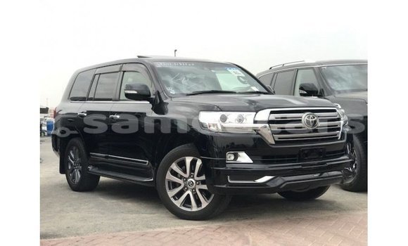 Buy Import Toyota Land Cruiser Black Car in Import - Dubai in A'ana Buy Import Toyota Land Cruiser Black Car in Import - Dubai in A'ana