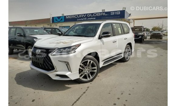 Buy Import Lexus LX White Car in Import - Dubai in A'ana Buy Import Lexus LX White Car in Import - Dubai in A'ana