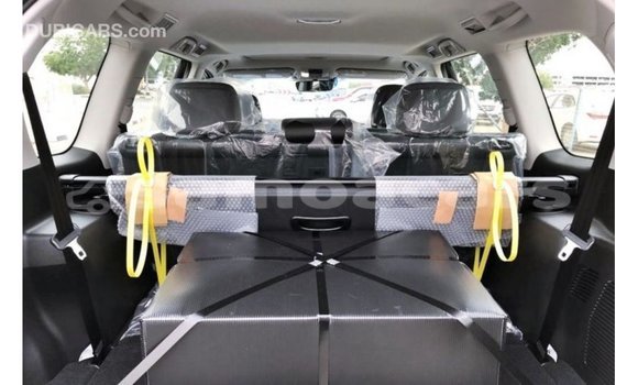 Acheter Import Voiture Toyota Prado Bleu à Import - Dubai, A'ana Acheter Import Voiture Toyota Prado Bleu à Import - Dubai, A'ana