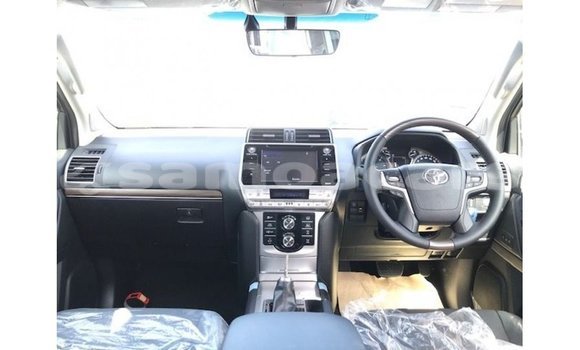 Buy Import Toyota Prado Black Car in Import - Dubai in A'ana Buy Import Toyota Prado Black Car in Import - Dubai in A'ana