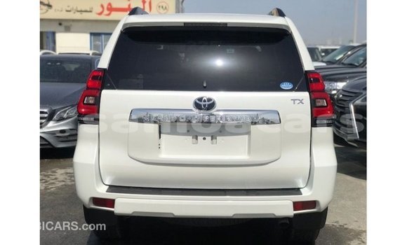 Buy Import Toyota Prado White Car in Import - Dubai in A'ana Buy Import Toyota Prado White Car in Import - Dubai in A'ana