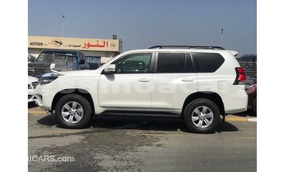 Buy Import Toyota Prado White Car in Import - Dubai in A'ana Buy Import Toyota Prado White Car in Import - Dubai in A'ana