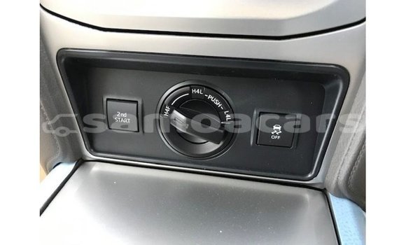 Buy Import Toyota Prado White Car in Import - Dubai in A'ana Buy Import Toyota Prado White Car in Import - Dubai in A'ana