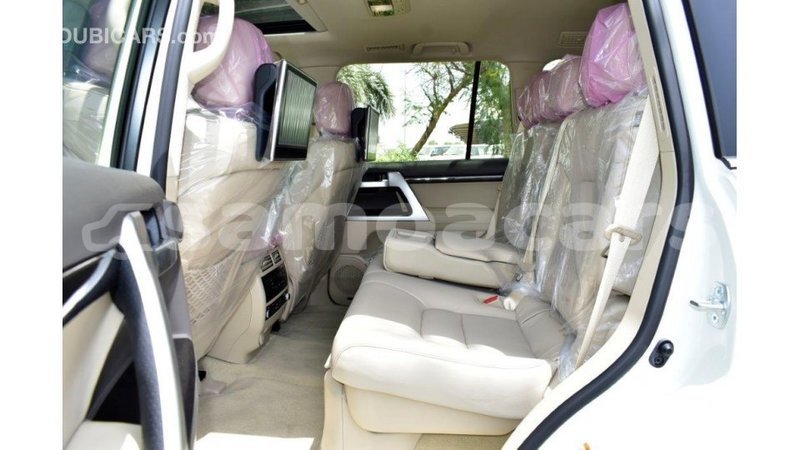 Big with watermark toyota land cruiser a ana import dubai 4365