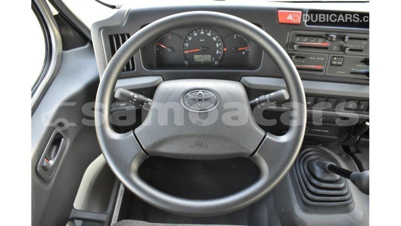 Big with watermark toyota coaster a ana import dubai 4369