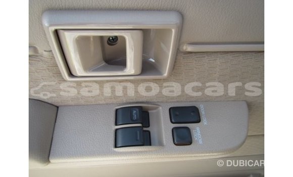 Buy Import Toyota Land Cruiser White Car in Import - Dubai in A'ana Buy Import Toyota Land Cruiser White Car in Import - Dubai in A'ana