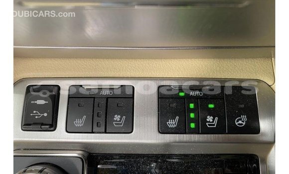 Buy Import Toyota Land Cruiser White Car in Import - Dubai in A'ana Buy Import Toyota Land Cruiser White Car in Import - Dubai in A'ana