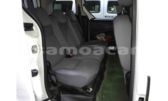 Acheter Import Voiture Peugeot Partner Blanc à Import - Dubai, A'ana