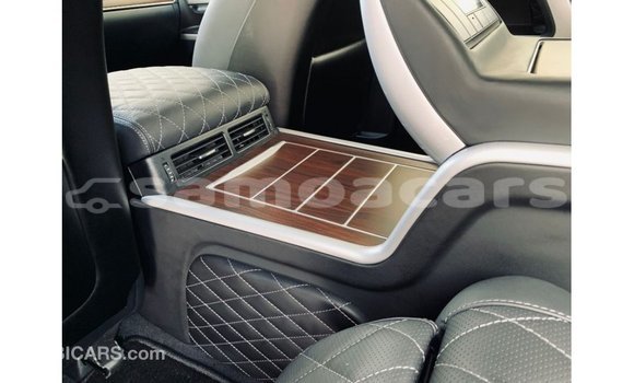 Buy Import Toyota Land Cruiser Black Car in Import - Dubai in A'ana Buy Import Toyota Land Cruiser Black Car in Import - Dubai in A'ana