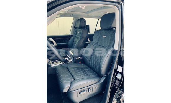Buy Import Toyota Land Cruiser Black Car in Import - Dubai in A'ana Buy Import Toyota Land Cruiser Black Car in Import - Dubai in A'ana
