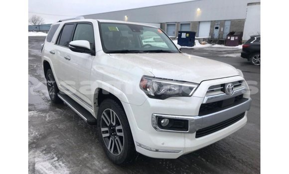 Buy Import Toyota 4Runner White Car in Import - Dubai in A'ana Buy Import Toyota 4Runner White Car in Import - Dubai in A'ana