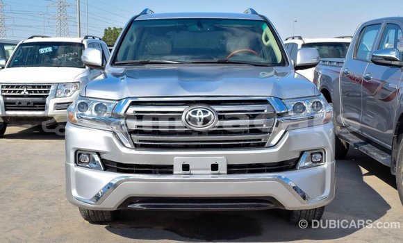 Acheter Import Voiture Toyota Land Cruiser Autre à Import - Dubai, A'ana Acheter Import Voiture Toyota Land Cruiser Autre à Import - Dubai, A'ana