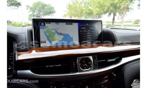 Acheter Import Voiture Lexus LX Noir à Import - Dubai, A'ana Acheter Import Voiture Lexus LX Noir à Import - Dubai, A'ana