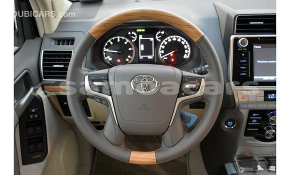 Buy Import Toyota Prado White Car in Import - Dubai in A'ana Buy Import Toyota Prado White Car in Import - Dubai in A'ana