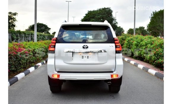 Buy Import Toyota Prado White Car in Import - Dubai in A'ana Buy Import Toyota Prado White Car in Import - Dubai in A'ana