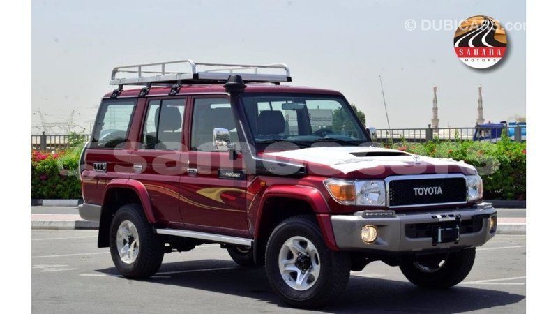 Big with watermark toyota land cruiser a ana import dubai 4417