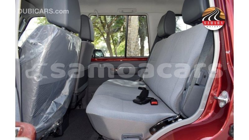 Big with watermark toyota land cruiser a ana import dubai 4417