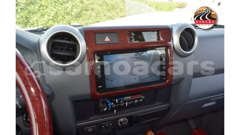 Big with watermark toyota land cruiser a ana import dubai 4417