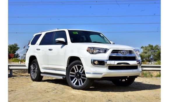 Buy Import Toyota 4Runner White Car in Import - Dubai in A'ana Buy Import Toyota 4Runner White Car in Import - Dubai in A'ana