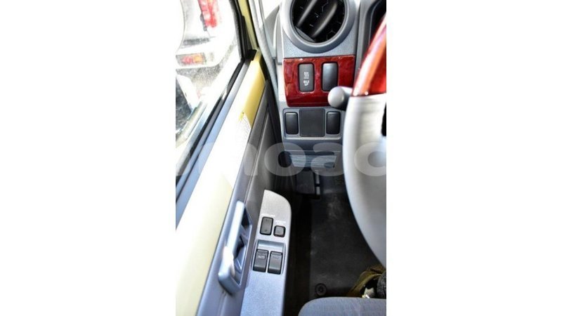 Big with watermark toyota land cruiser a ana import dubai 4420