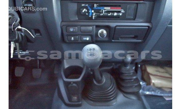 Buy Import Toyota Land Cruiser Beige Car in Import - Dubai in A'ana Buy Import Toyota Land Cruiser Beige Car in Import - Dubai in A'ana