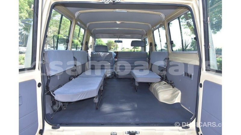 Big with watermark toyota land cruiser a ana import dubai 4420