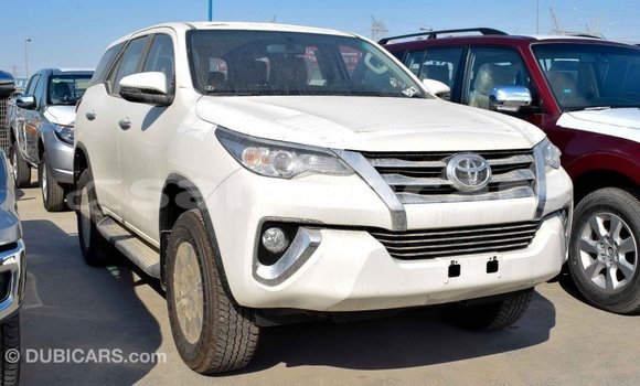 Buy Import Toyota Fortuner White Car in Import - Dubai in A'ana Buy Import Toyota Fortuner White Car in Import - Dubai in A'ana