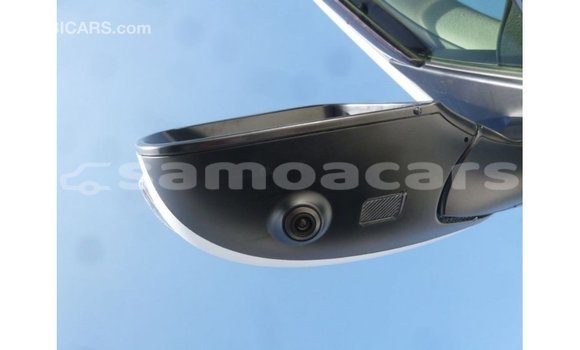 Buy Import Toyota Land Cruiser White Car in Import - Dubai in A'ana Buy Import Toyota Land Cruiser White Car in Import - Dubai in A'ana