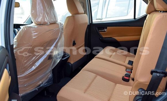 Buy Import Toyota Fortuner White Car in Import - Dubai in A'ana Buy Import Toyota Fortuner White Car in Import - Dubai in A'ana