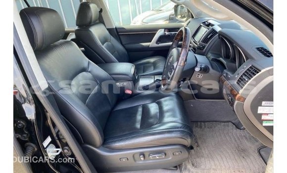 Buy Import Toyota Land Cruiser Black Car in Import - Dubai in A'ana Buy Import Toyota Land Cruiser Black Car in Import - Dubai in A'ana