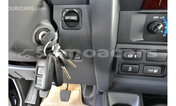Acheter Import Voiture Toyota Land Cruiser Autre à Import - Dubai, A'ana Acheter Import Voiture Toyota Land Cruiser Autre à Import - Dubai, A'ana