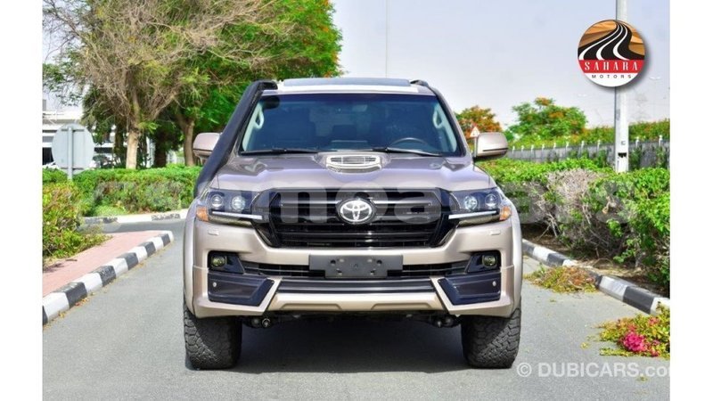 Big with watermark toyota land cruiser a ana import dubai 4426