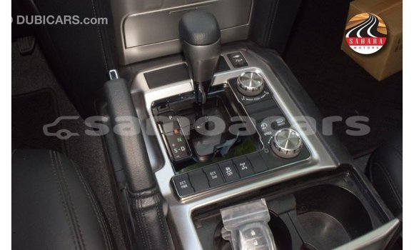 Acheter Import Voiture Toyota Land Cruiser Autre à Import - Dubai, A'ana Acheter Import Voiture Toyota Land Cruiser Autre à Import - Dubai, A'ana