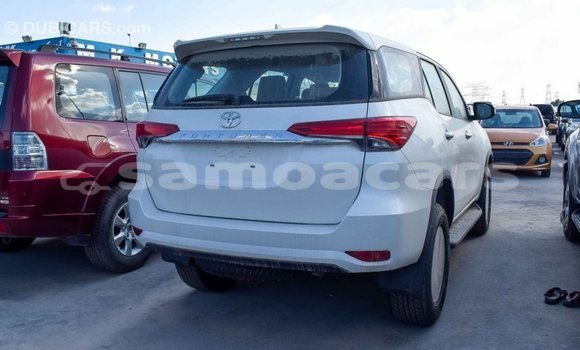 Buy Import Toyota Fortuner White Car in Import - Dubai in A'ana Buy Import Toyota Fortuner White Car in Import - Dubai in A'ana