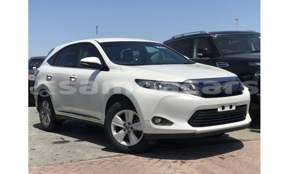Buy Import Toyota Harrier White Car in Import - Dubai in A'ana Buy Import Toyota Harrier White Car in Import - Dubai in A'ana