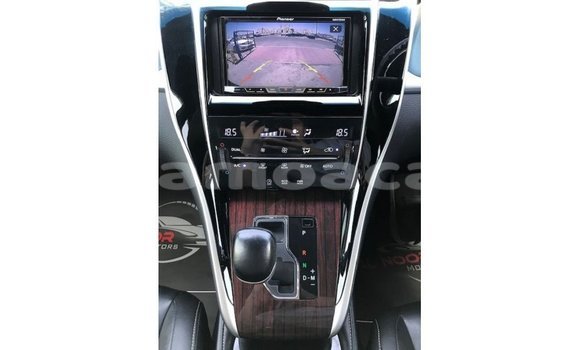 Buy Import Toyota Harrier Brown Car in Import - Dubai in A'ana Buy Import Toyota Harrier Brown Car in Import - Dubai in A'ana