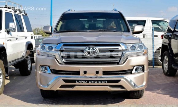 Buy Import Toyota Land Cruiser Other Car in Import - Dubai in A'ana Buy Import Toyota Land Cruiser Other Car in Import - Dubai in A'ana