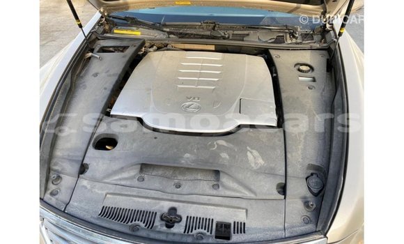 Acheter Import Voiture Lexus LS Autre à Import - Dubai, A'ana Acheter Import Voiture Lexus LS Autre à Import - Dubai, A'ana