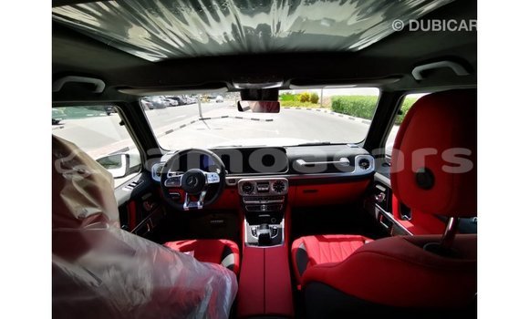 Acheter Import Voiture Mercedes-Benz 190 Blanc à Import - Dubai, A'ana Acheter Import Voiture Mercedes-Benz 190 Blanc à Import - Dubai, A'ana