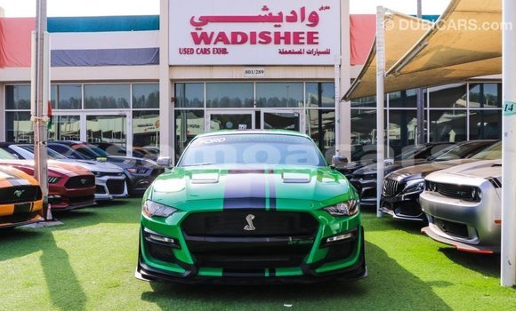 Buy Import Ford Mustang Green Car in Import - Dubai in A'ana Buy Import Ford Mustang Green Car in Import - Dubai in A'ana